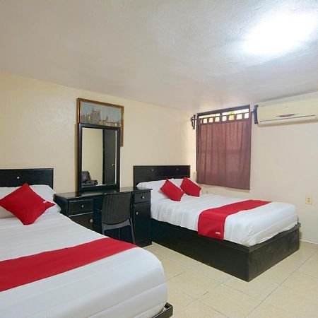 تامبيكو Oyo Hotel Bicentenario المظهر الخارجي الصورة