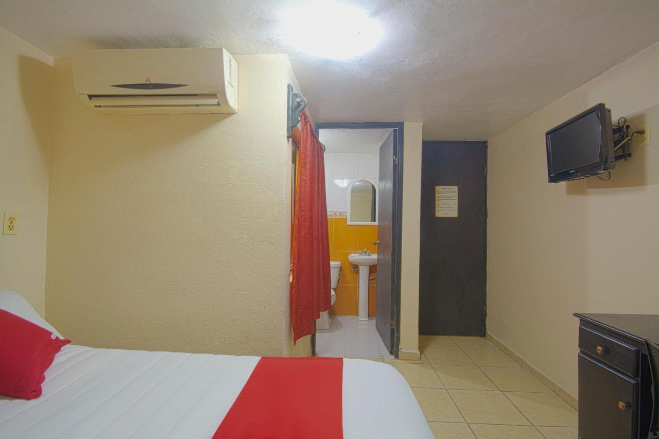 تامبيكو Oyo Hotel Bicentenario المظهر الخارجي الصورة